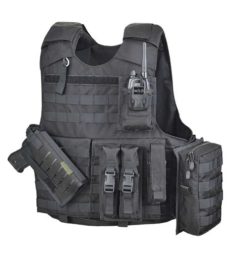 outer carrier vest law enforcement.